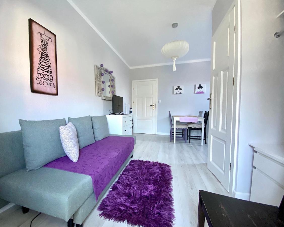 Szary Domek Apartamenty Устка Екстериор снимка