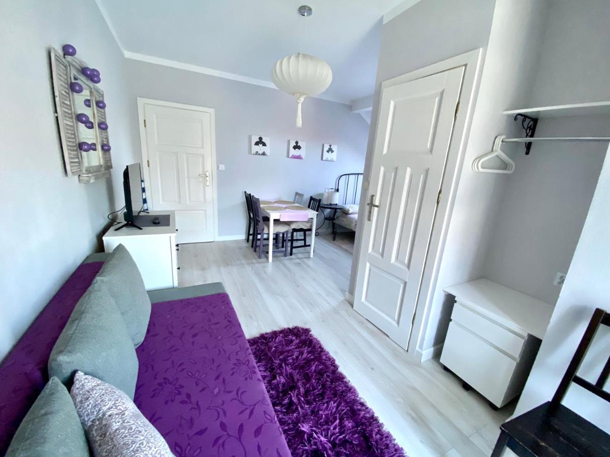 Szary Domek Apartamenty Устка Екстериор снимка