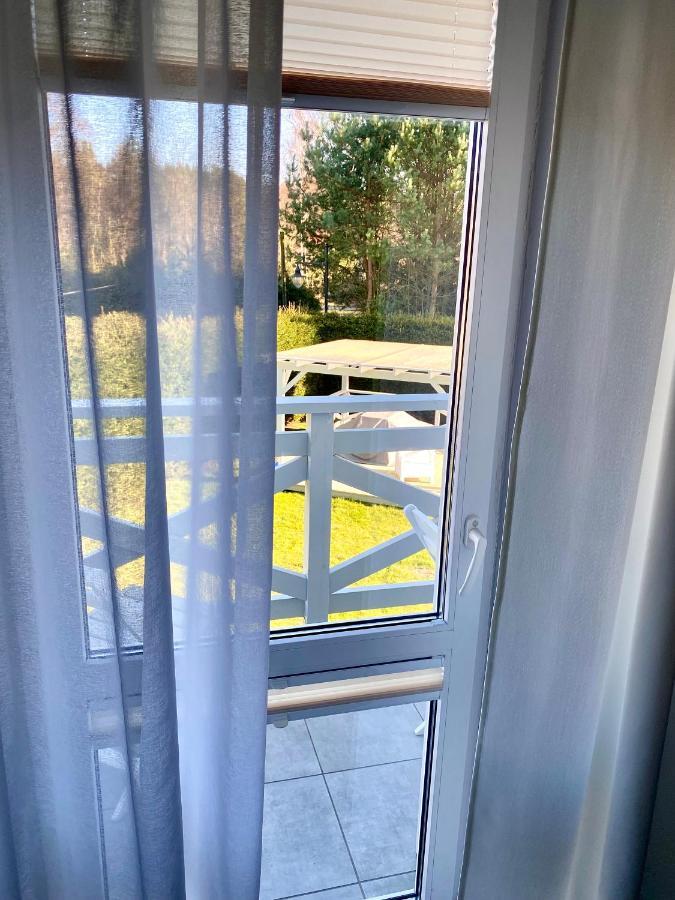 Szary Domek Apartamenty Устка Екстериор снимка